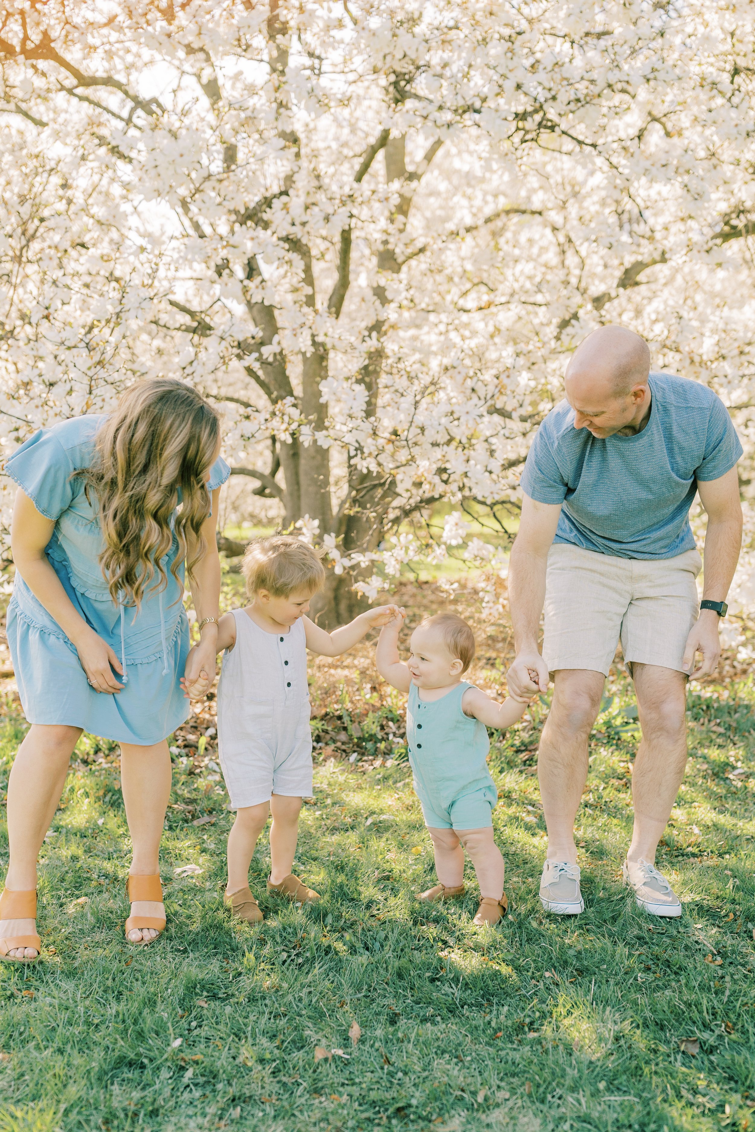 Vanessa Wyler Pewaukee Waukesha Family Photography Spring Mini Session