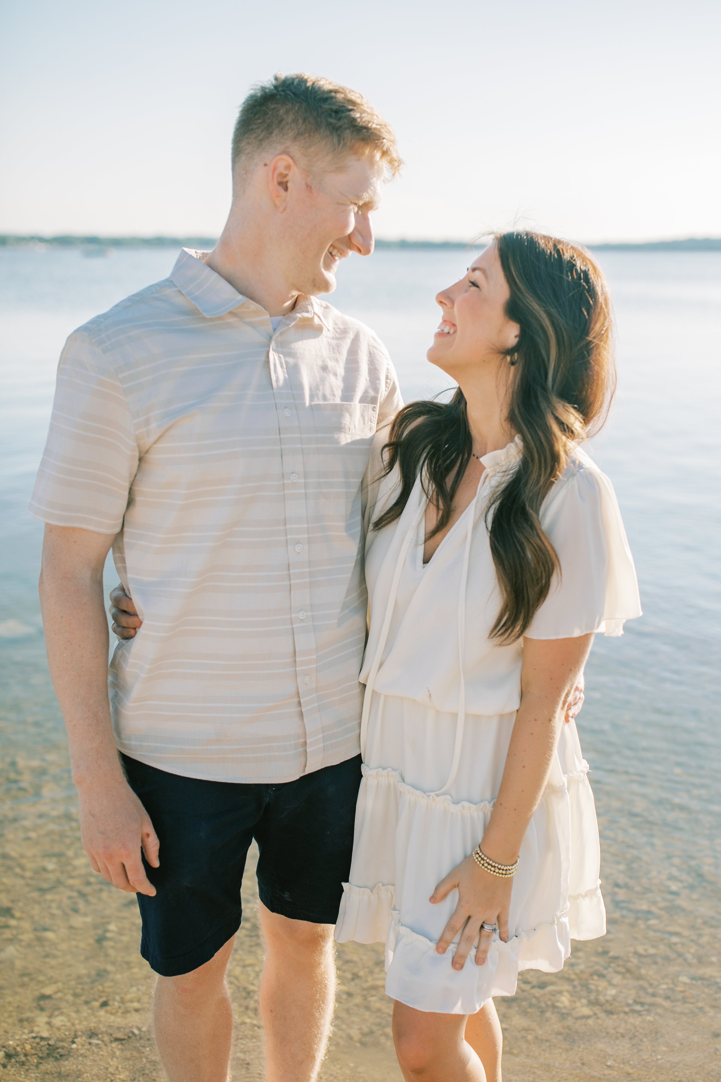 Vanessa Wyler Pewaukee Beach Family Photography