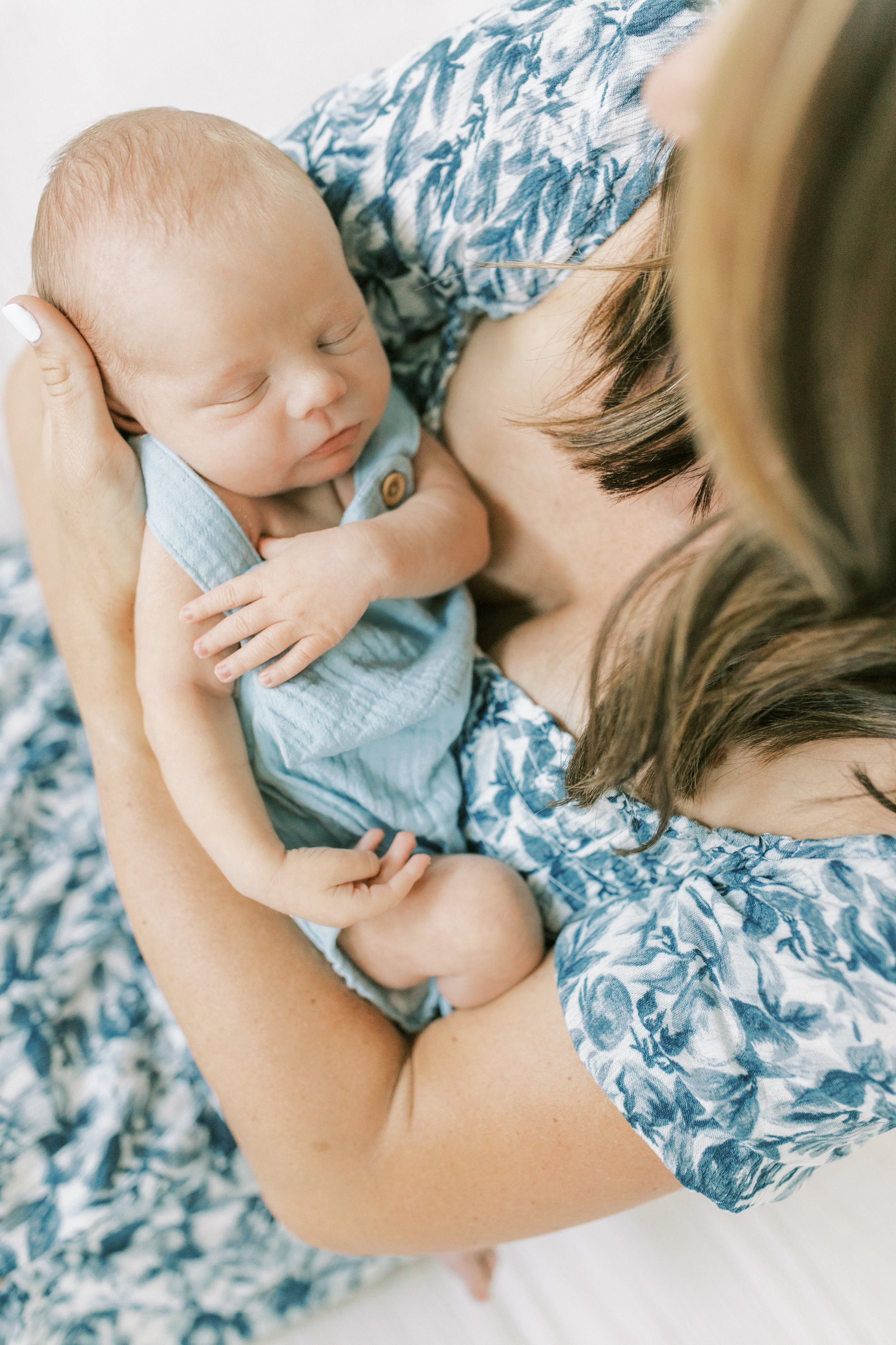 Vanessa Wyler Waukesha Newborn Studio Photography