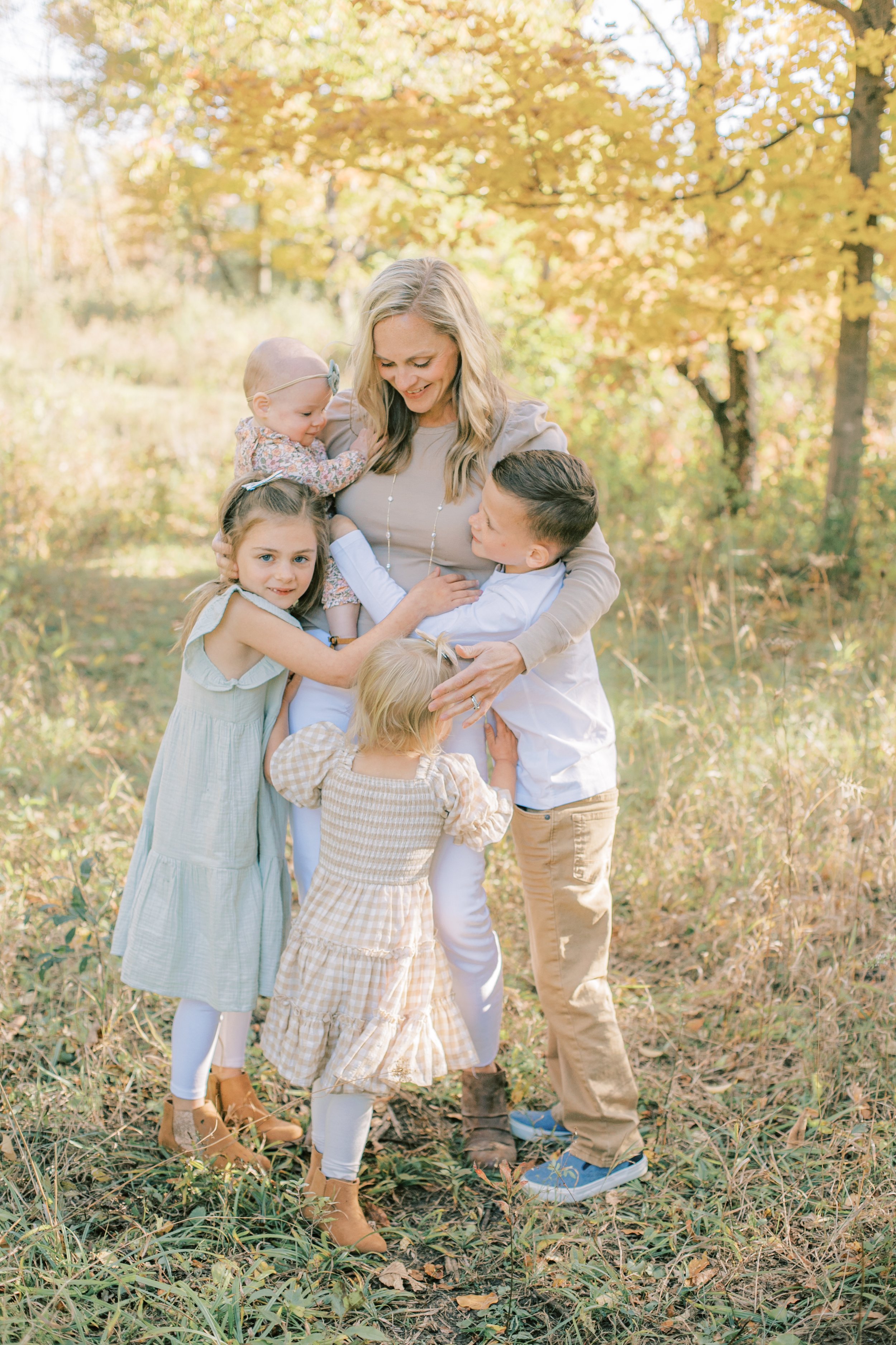 Vanessa Wyler Pewaukee Fall Family Photography WaukeshaVanessa Wyler Pewaukee Fall Family Photography Waukesha