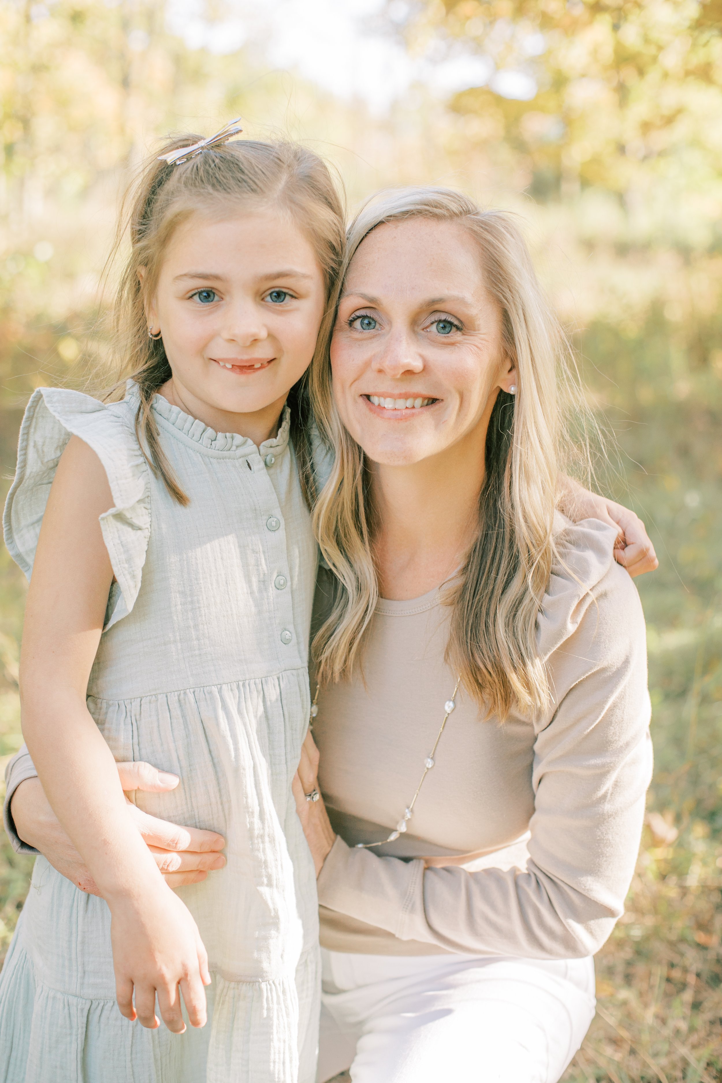 Vanessa Wyler Pewaukee Fall Family Photography Waukesha