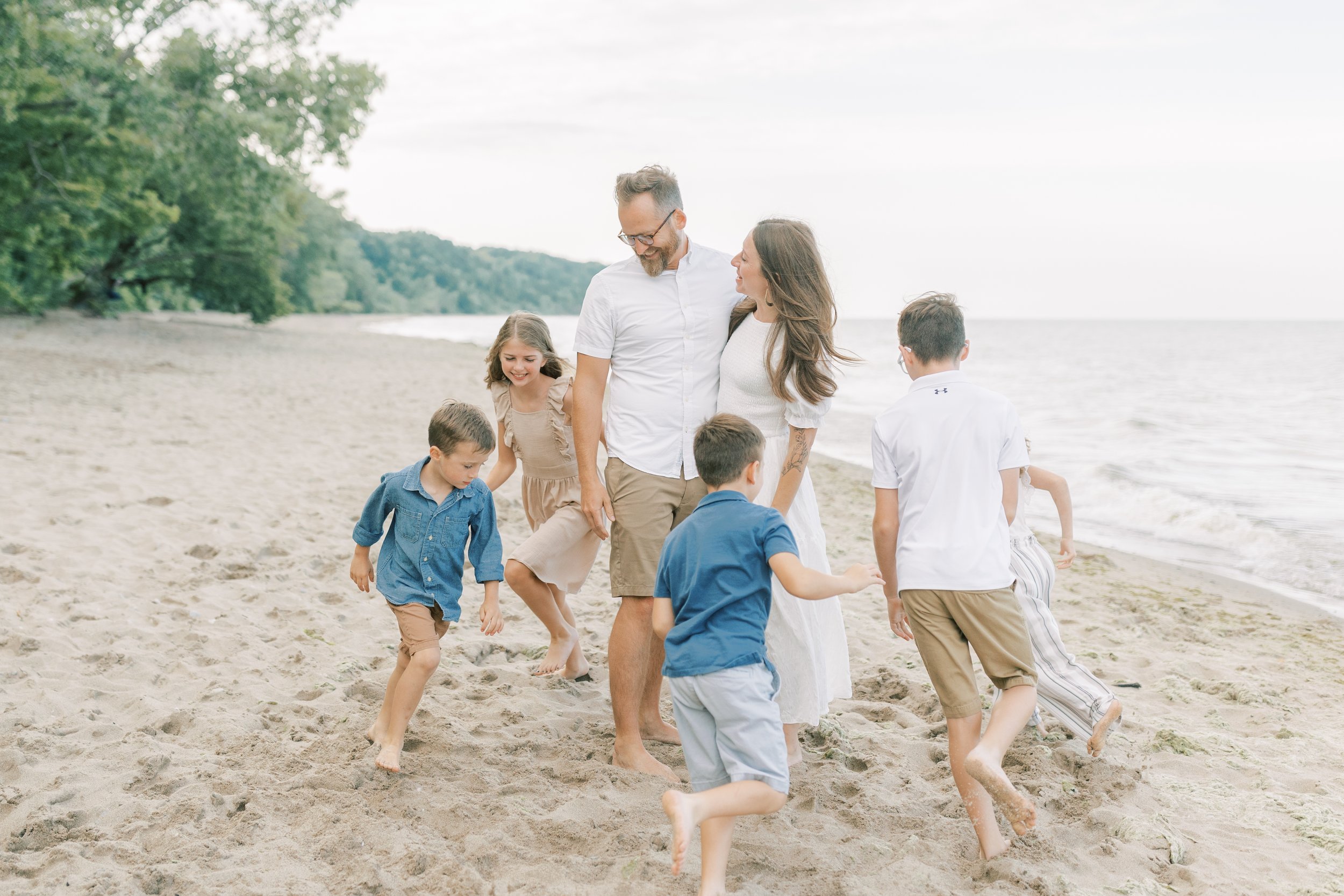 Mills Family - Vanessa Wyler Lake Michigan Beach Photography Pewaukee