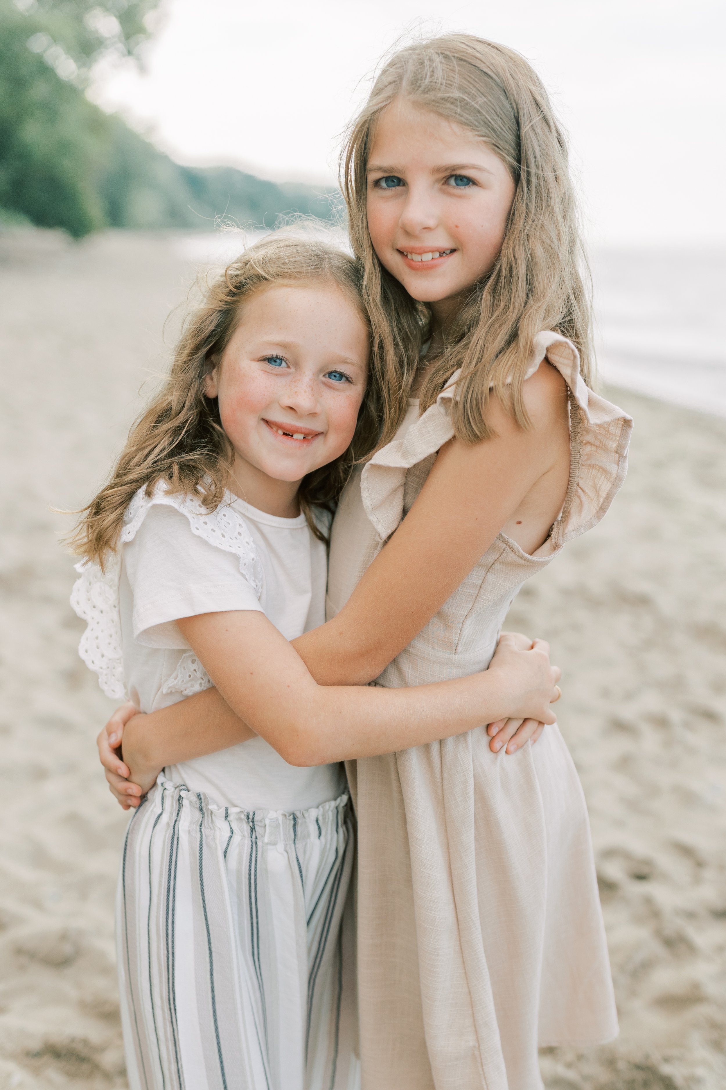 Mills Family - Vanessa Wyler Lake Michigan Beach Photography Pewaukee