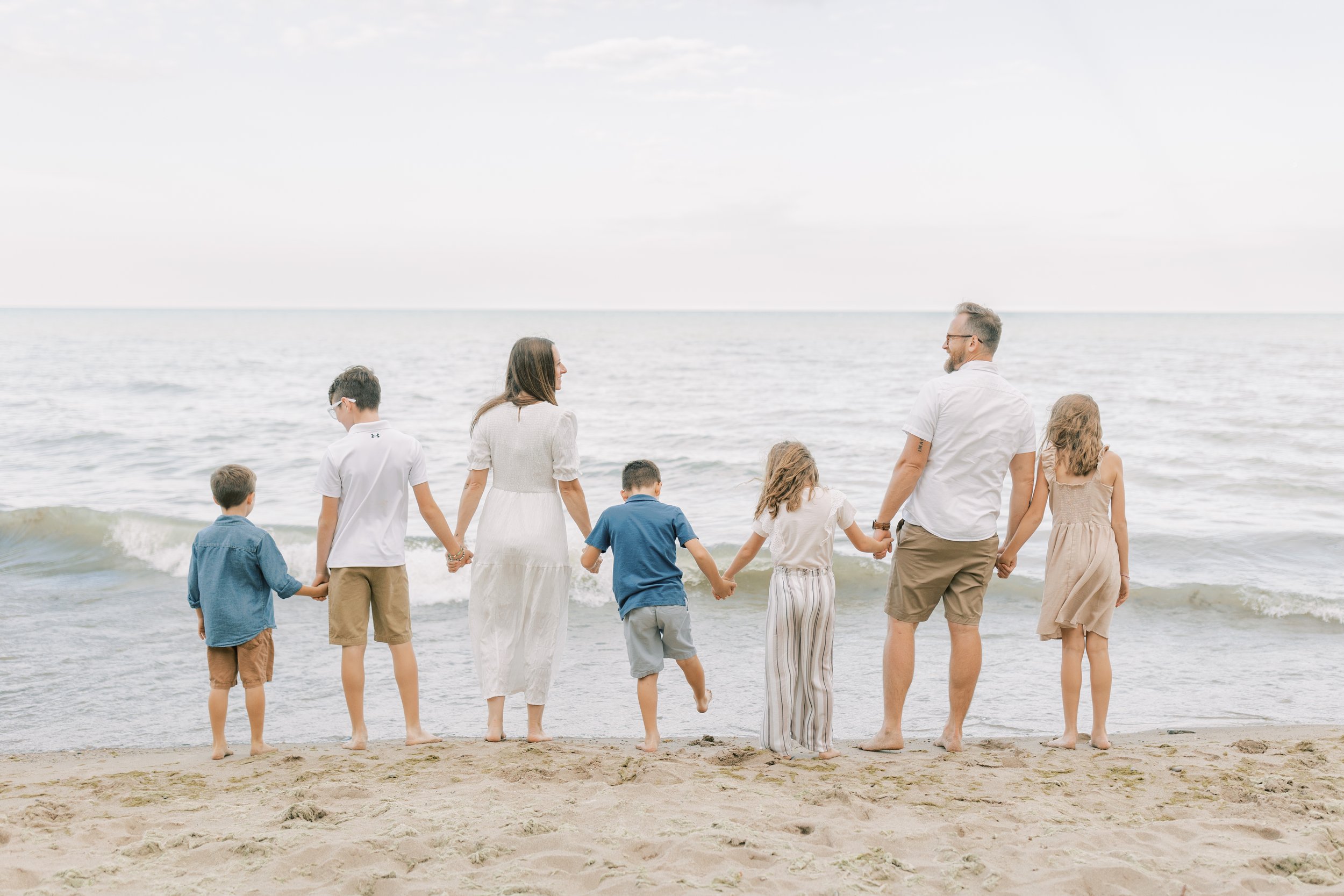 Mills Family - Vanessa Wyler Lake Michigan Beach Photography Pewaukee