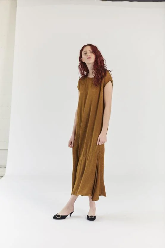 EM_LACAUSA_FALL17_LOOK_02_002small.jpg