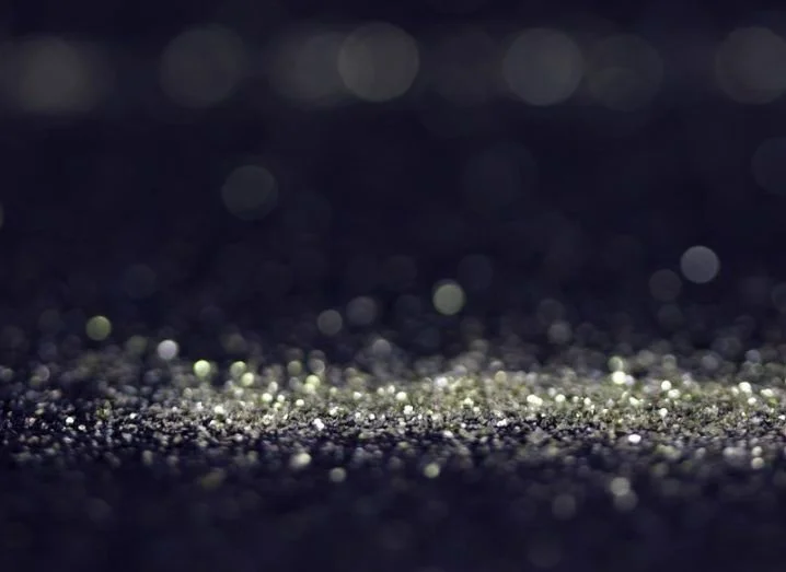 Black-silver-718x523.jpeg