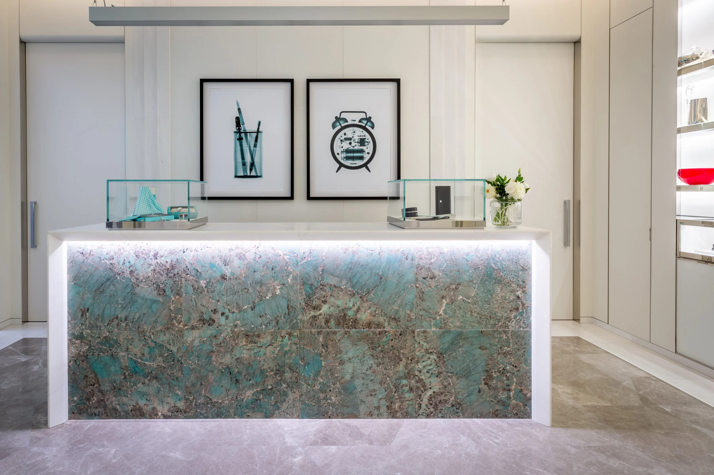 Brendan Fitzpatrick’s X-Ray Images in Tiffany & Co. Sydney. Image Credit: Jodie Barker.