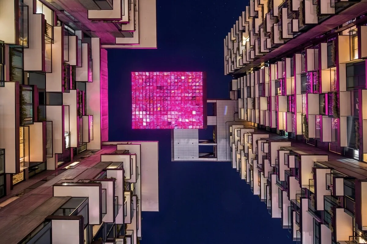Yann Kersale’s Sea Mirror lit up by night. Image Credit: Tilt Industrial Design