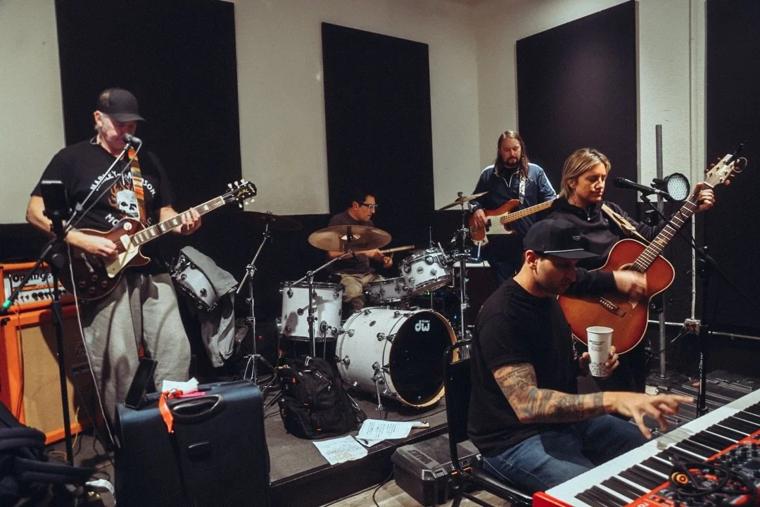 Troubadour rehearsals while drinking an agua fresca from Chipotle. See yall tomorrow night @thetroubadour 

@morganmyleslive @andressilvag @zbassface @jefferymarshall 

#rehearsal #hollywood #troubadour #yeehaw #partyon