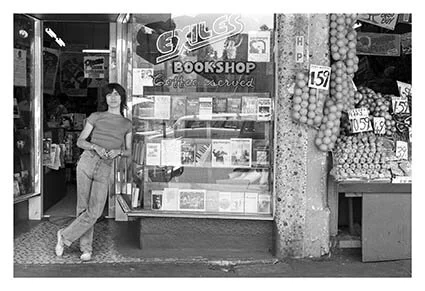 Susumu, Exiles Bookshop
