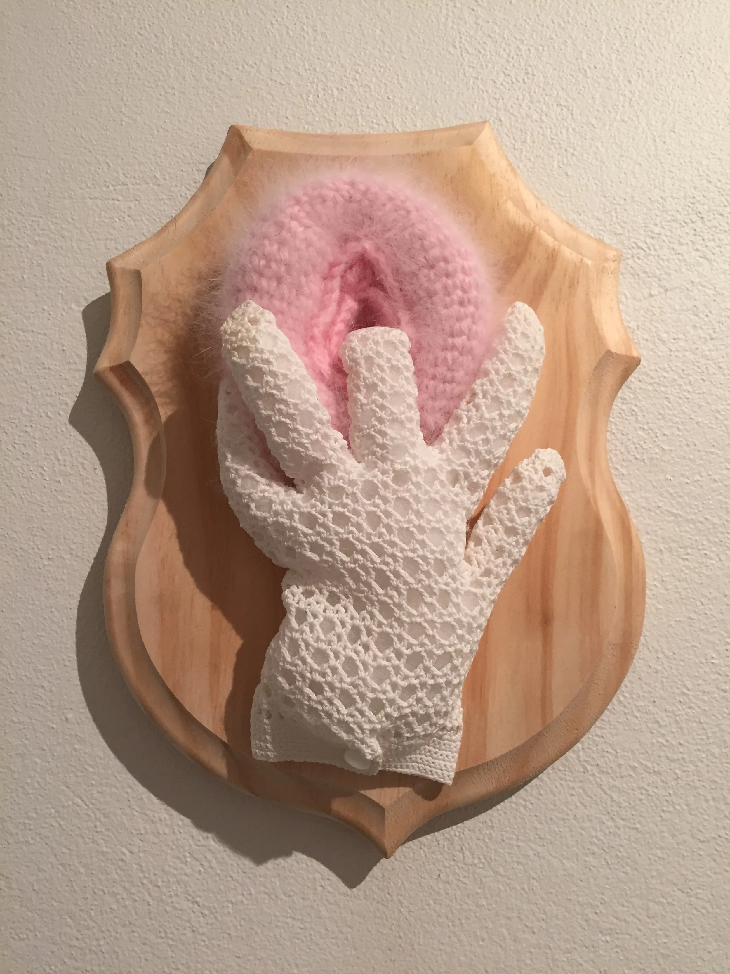  Kirsten Fredericks, ‘Finger Spinner’, 2023  postcard art magnet, 14 x 10.5 cm, edition of 10 EDITION SOLD OUT price:  $50.00 each 