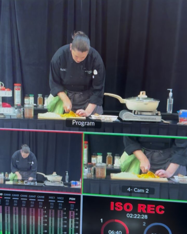 Some live production work for a cooking segment during a conference! For this project we did video recording as well as a live video feed to the screens(imag) l in the room for the audience. 

#Techplusav #production #audiovisual #eventvideography #m