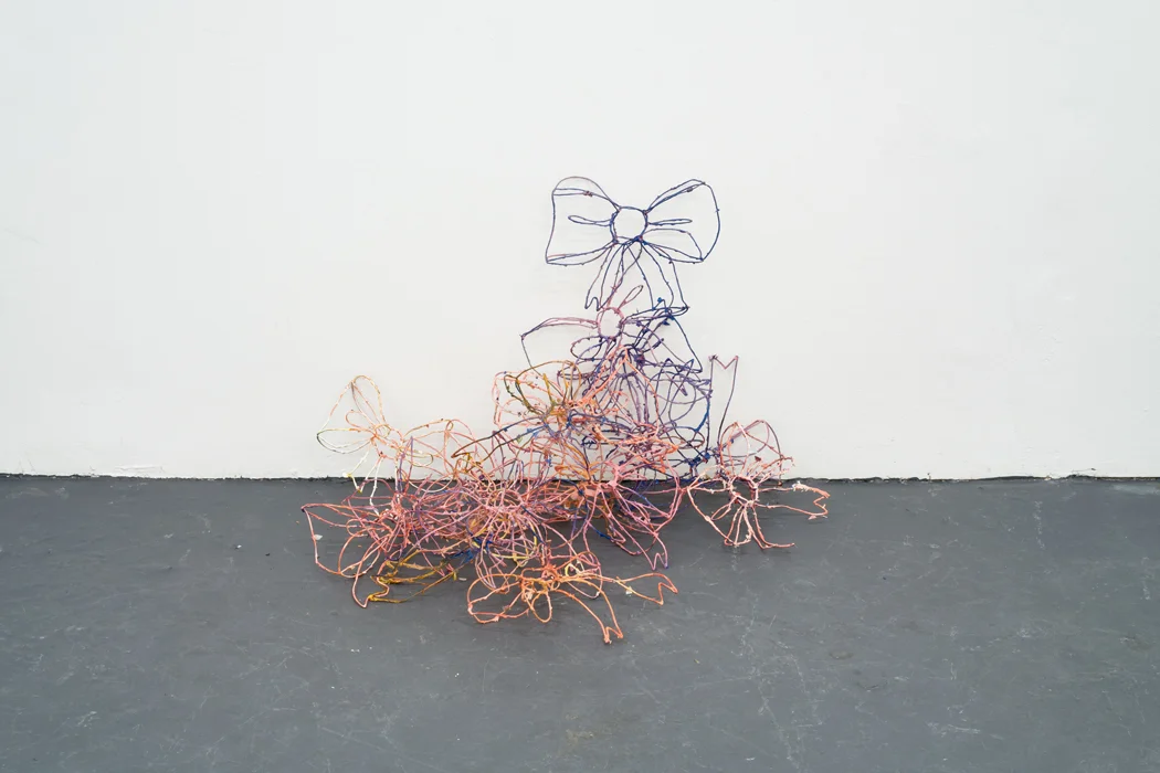 Your outlines and my outlines and any decorative outlines emptied of the sways of their volume, in fugitive colour