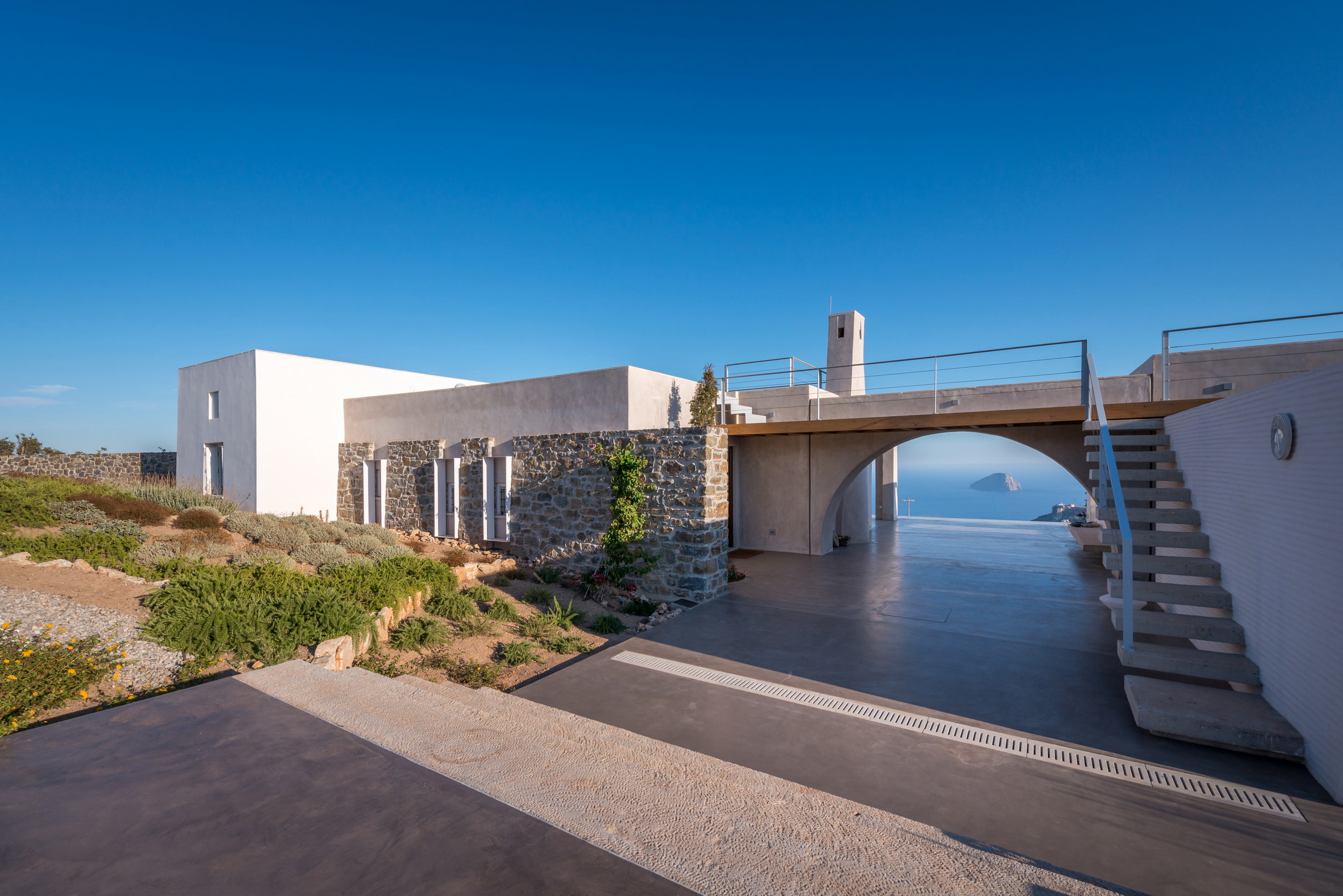 Clover House_kythira_08.jpg