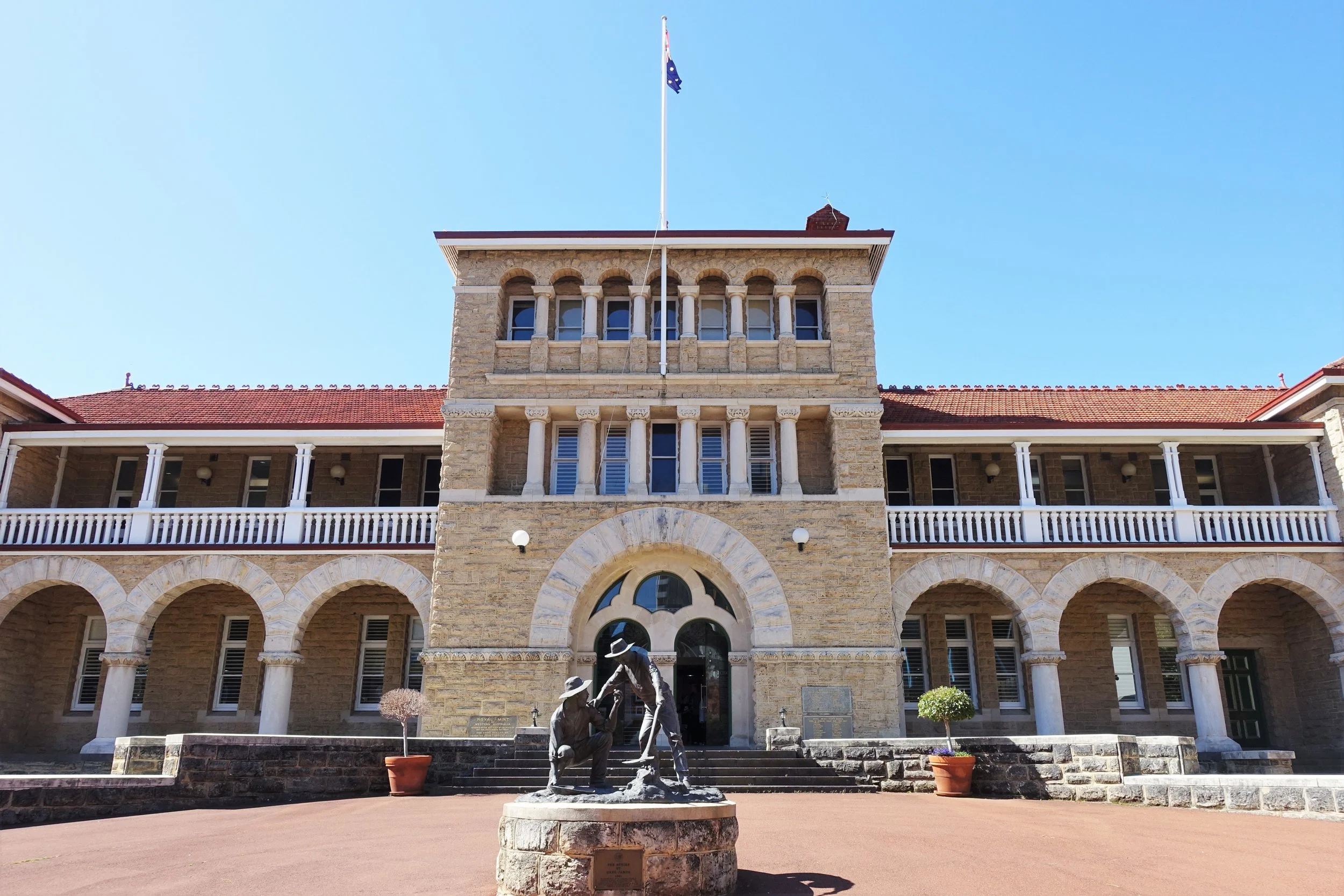  The Perth Mint 