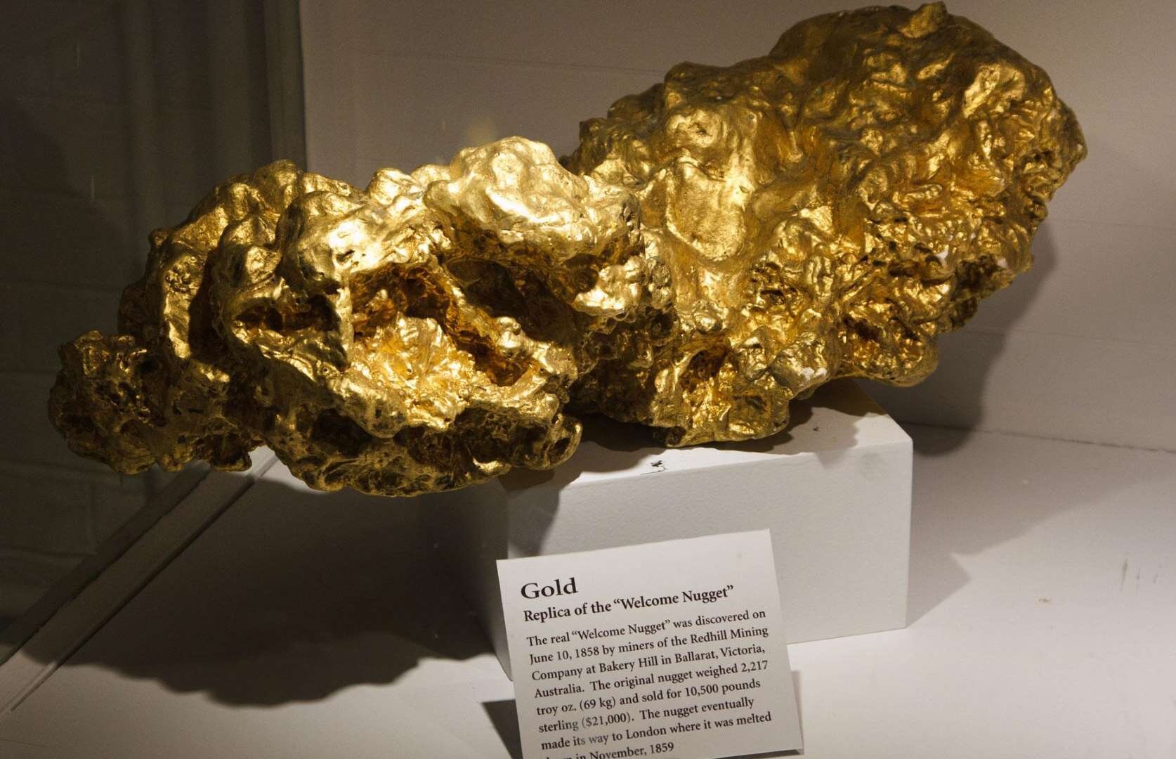 The world's 30 largest gold discoveries — Gold Industry Group