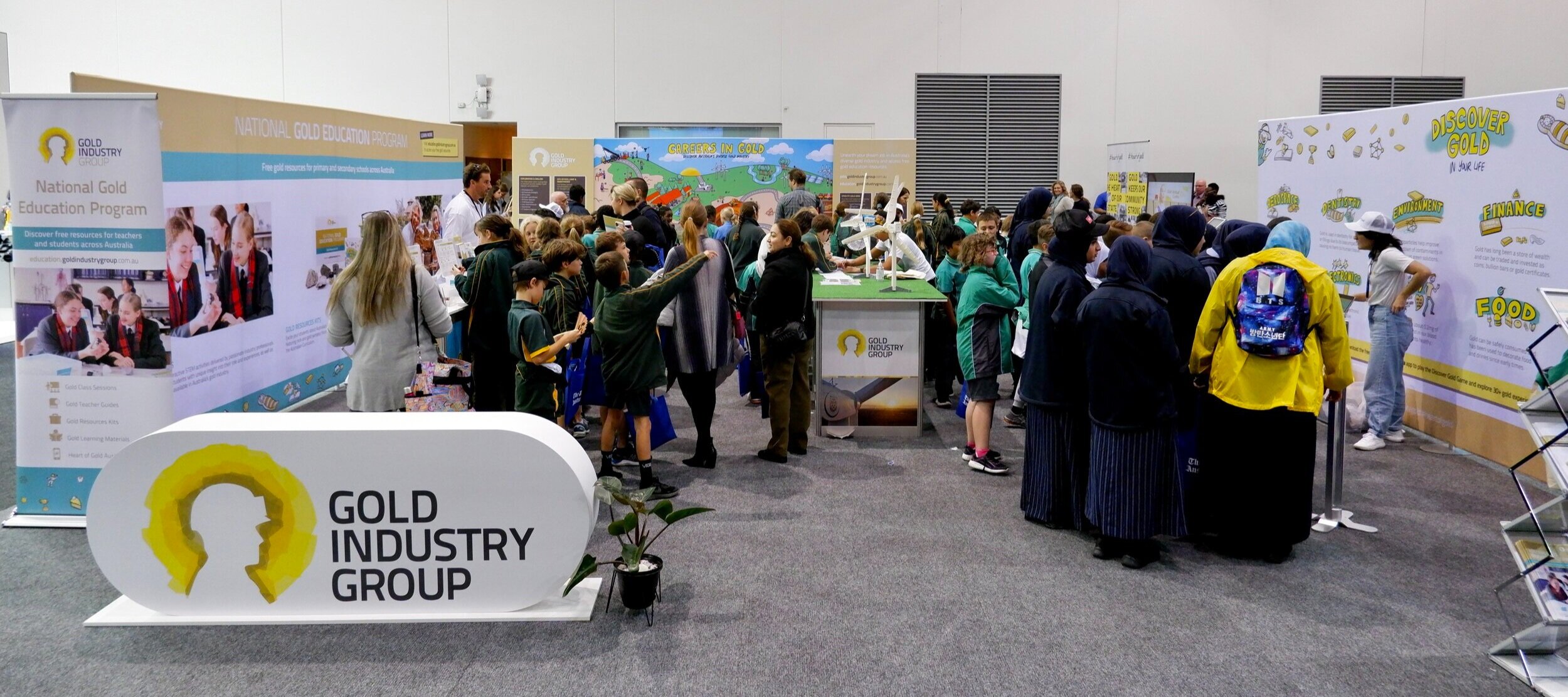 Students experience RTS gold rush