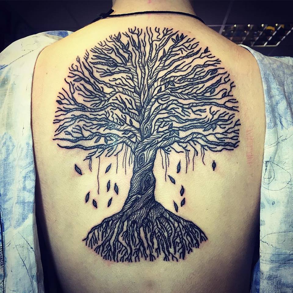 Hannah did this awesome illustrative tree on a back. 