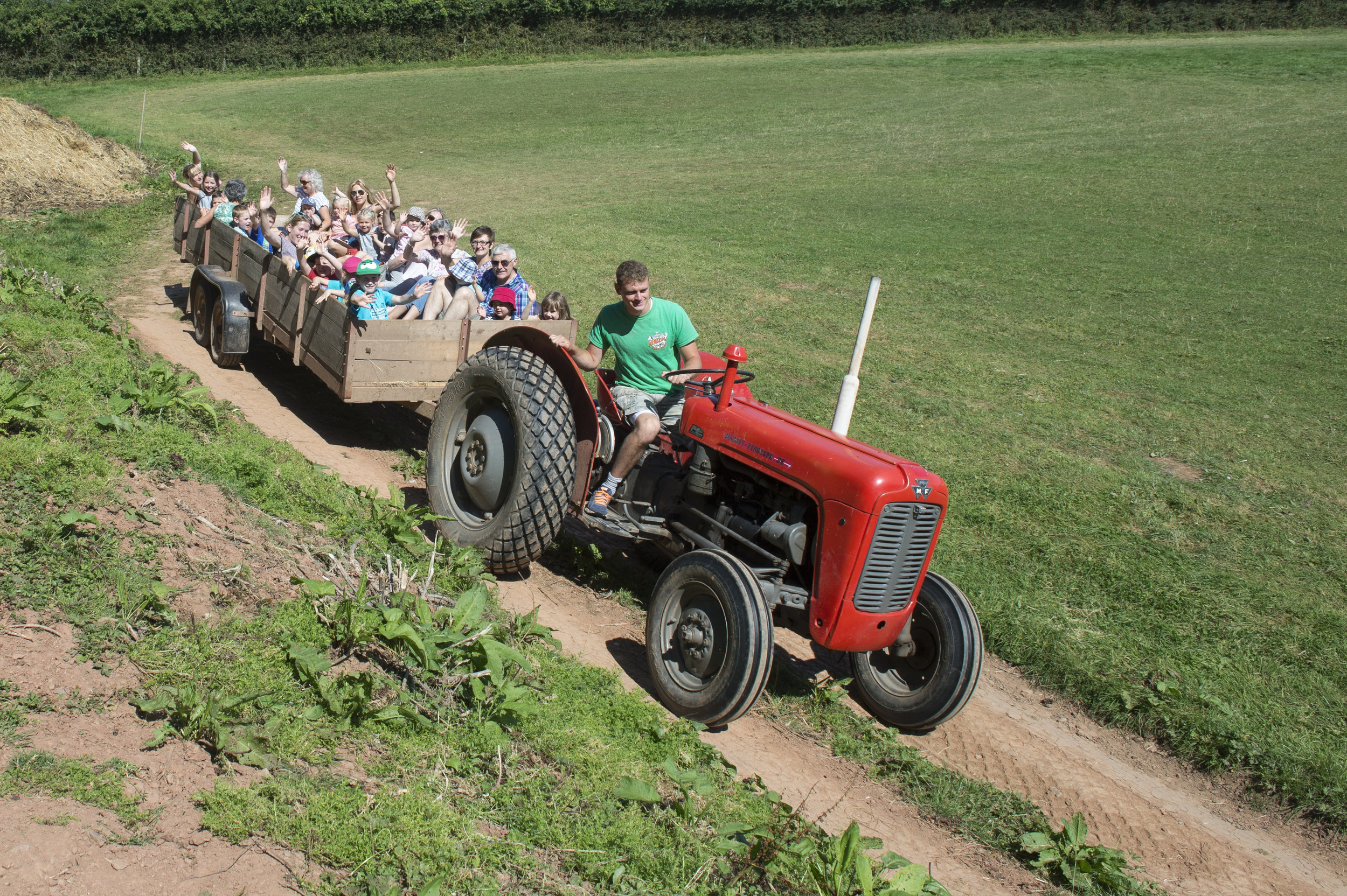 Tractor Rides- (11).jpg