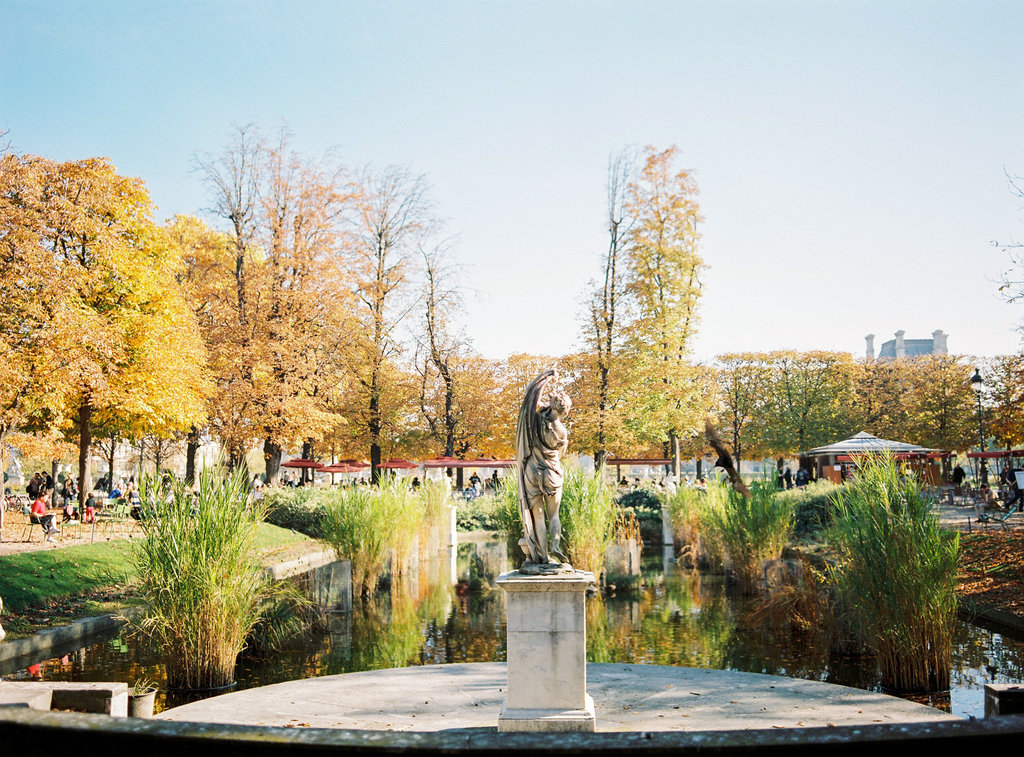 Jardins des Tuileries in Autumn Paris