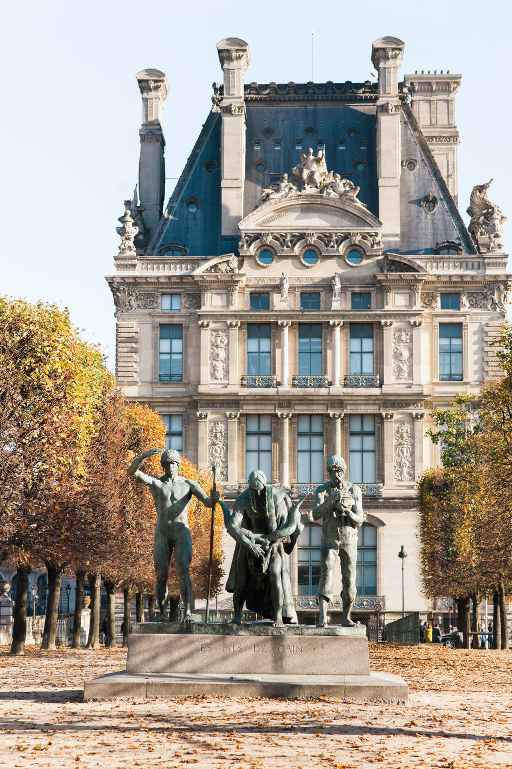 parisian_autumn_engagement_tuileries_garden (58).jpg