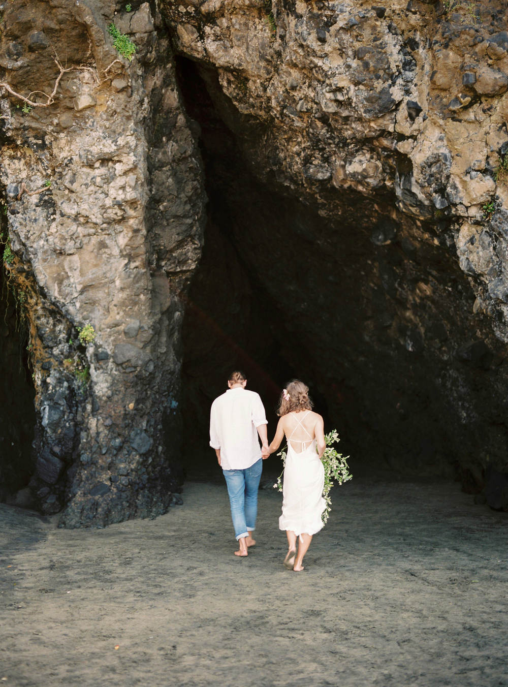 Beach cave elopement photographer