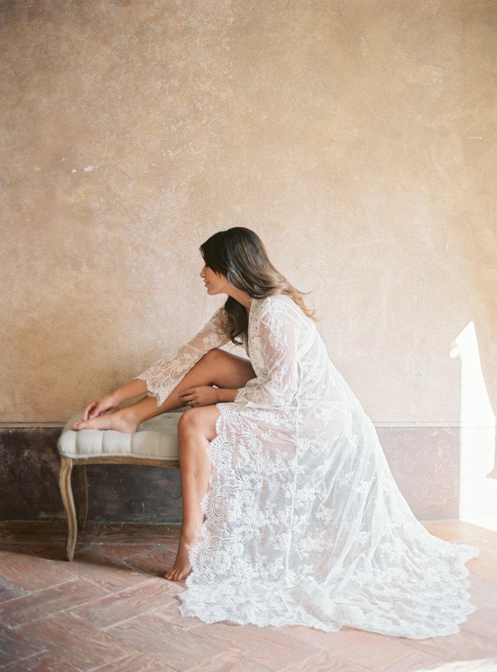 Bride in long Lace robe