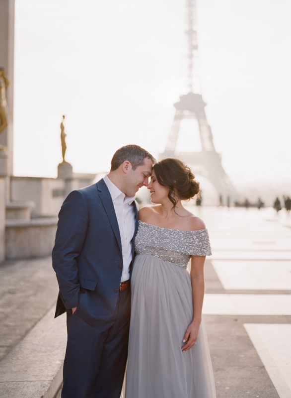 Maternity session in Paris