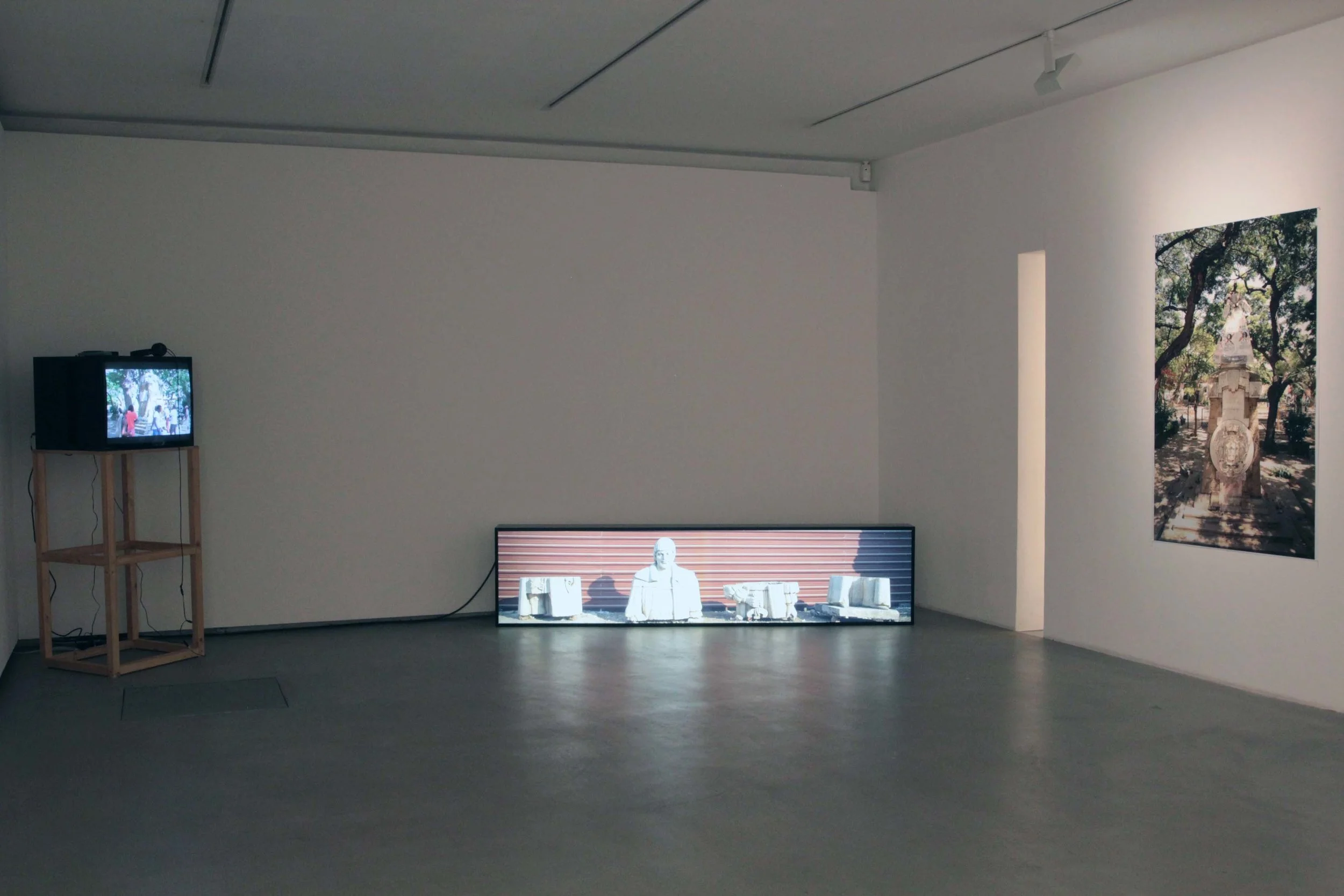 Exhibition View, Mario Mauroner Contemporary Art, curated by_Luigi Fassi, 2016, Photo: MAM
