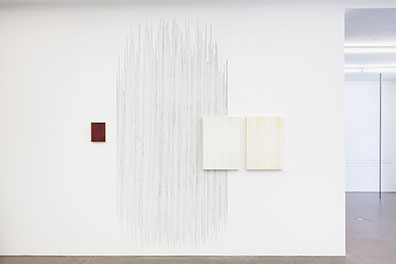 Exhibition View, Emak Bakia, curated by_Bettina Steinbrügge, Krobath Wien, 2016, Photo: Rudolf Strobl