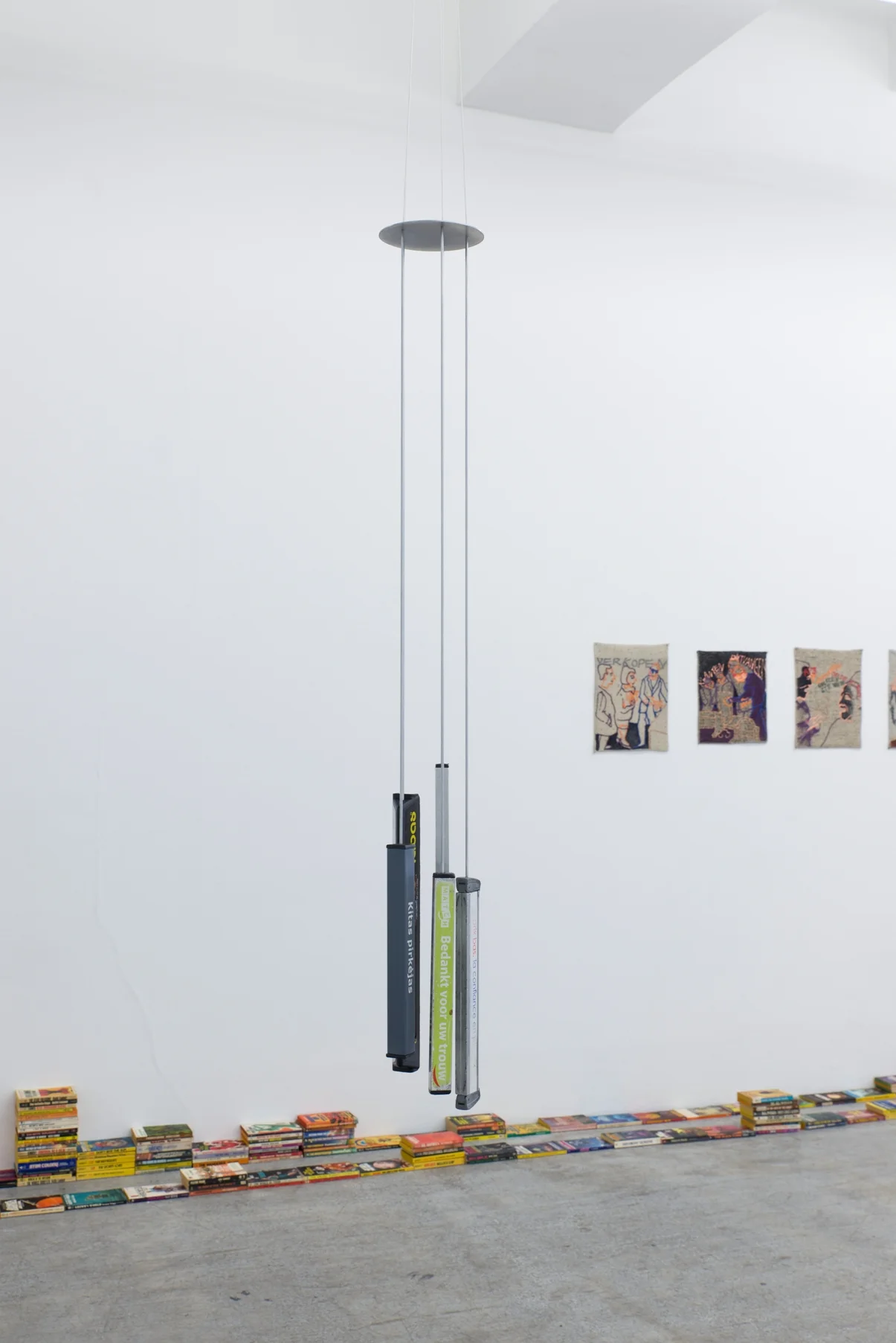 Exhibition View, Cartoon Physics, curated by_Chris Fitzpatrick, 2015, Galerie Kerstin Engholm, Photo: Stefan Lux