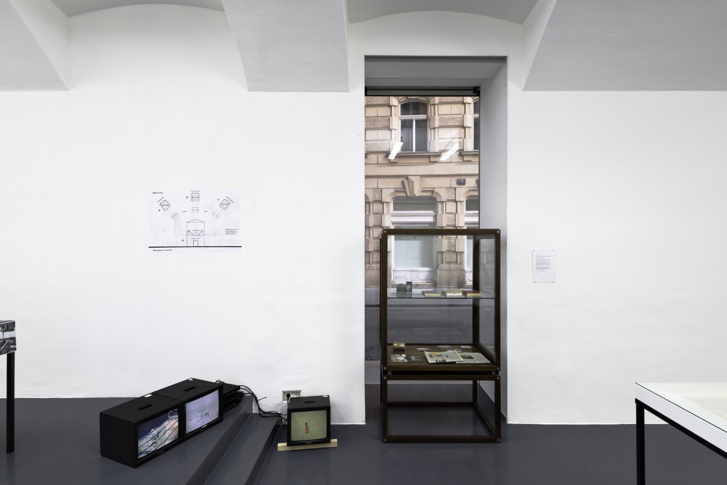 Annexes: books, editions & vitrines and a new presentation of "Berlin Local", curated by Catherine Chevalier & Benjamin Hirte, Installation View, Galerie Emanuel Layr