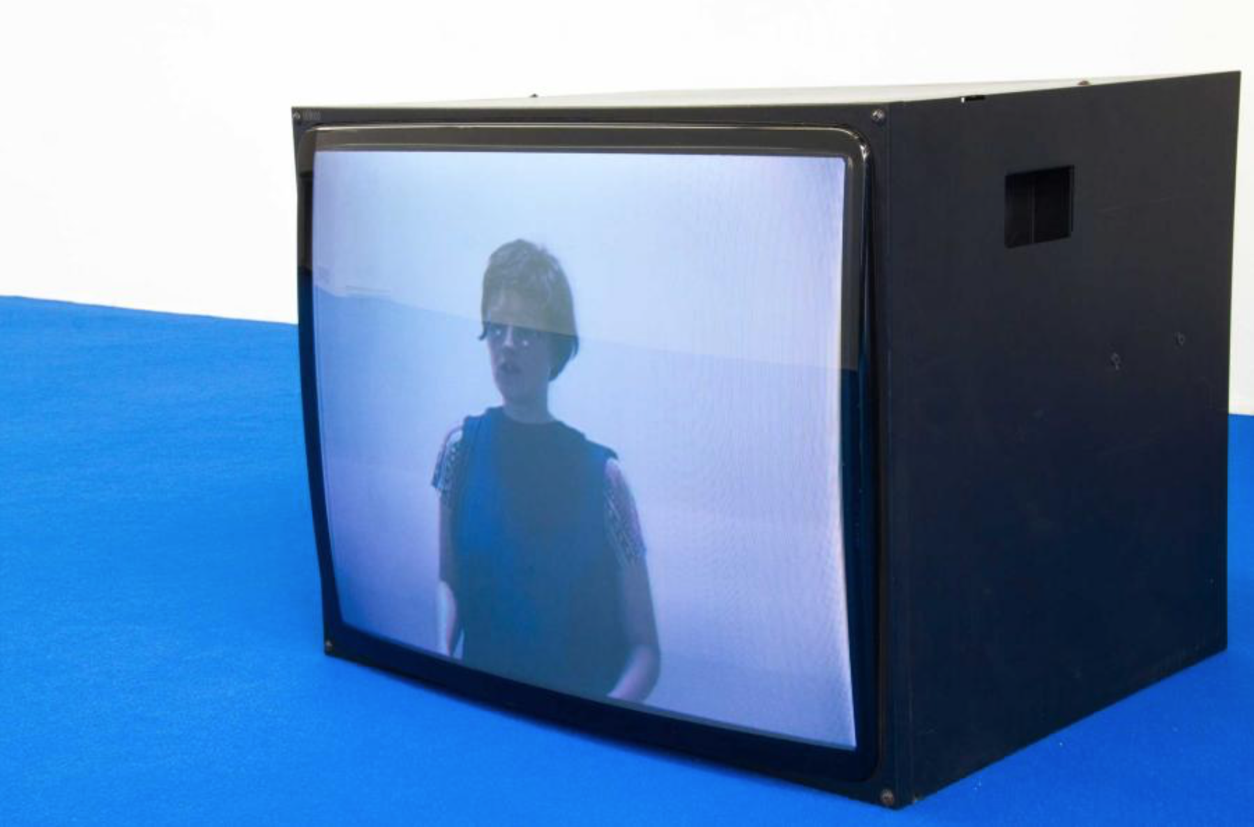 Tamy Ben-Tor, Time and Space, 2011, single channel video, length: 9.45 min, Courtesy: Unttld Contemporary