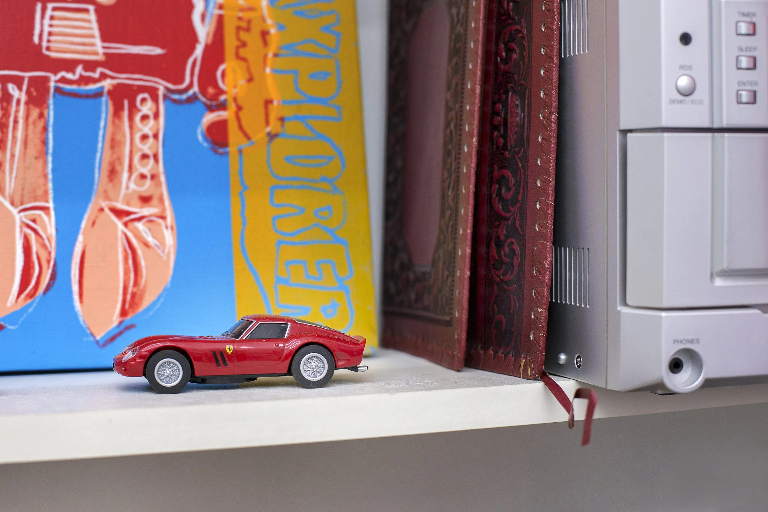 Exhibition View, Jugendzimmer, Galerie Crone, 2016, Courtesy: Galerie Crone