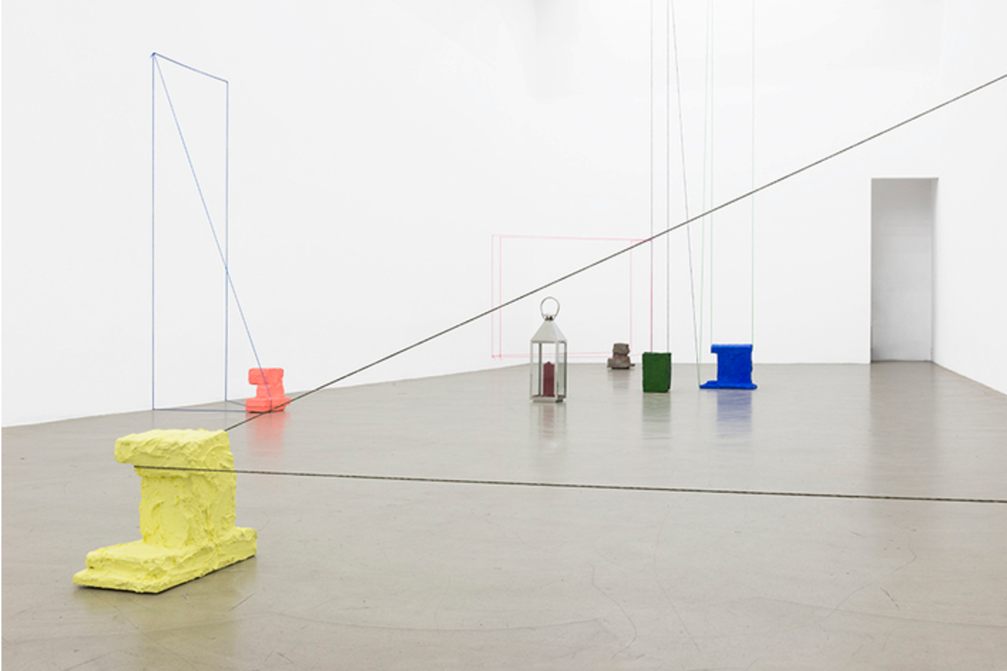 Exhibition View, International Company of Wagons Lit etc. etc. curated by_Liam Gillick & Rachel Harrison, 2014, Courtesy: Galerie Meyer Kainer