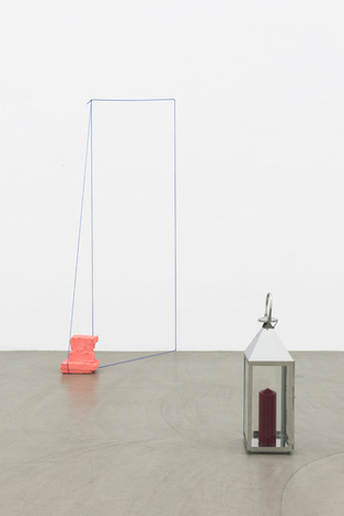 Exhibition View,International Company of Wagons Lit etc. etc. curated by_Liam Gillick & Rachel Harrison, Photo: Galerie Meyer Kainer, Vienna, 2014