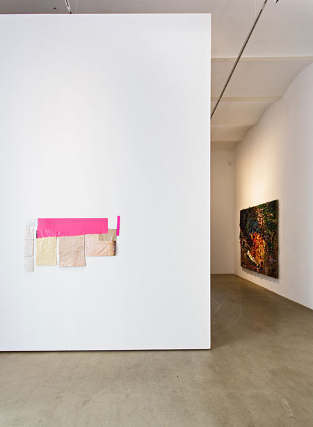 Exhibition View, Mario Mauroner Contemporary Art, Hybride Malerei, curated by_Christiane Meyer-Stoll, 2013, Photo: Mario Mauroner Contemporary Art