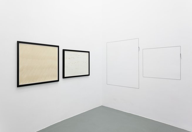 Exhibition View, Galerie Mezzanin, Filthy Rat, curated by_José Luis Blondet, 2012, Photo: Galerie Meezzanin