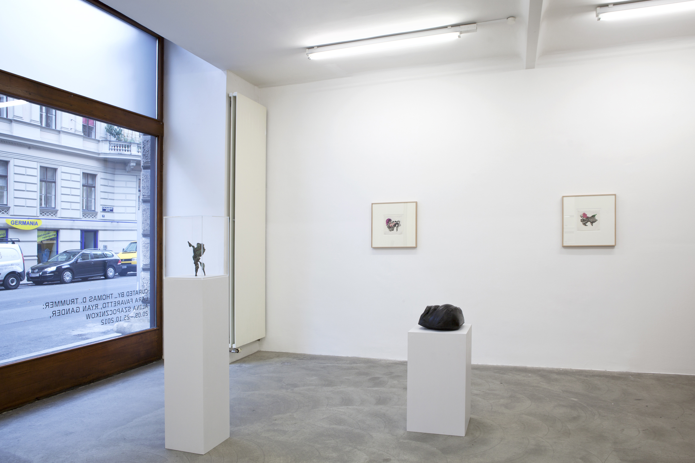 Exhibition View, Galerie Martin Janda, Lara Favaretto, Ryan Gander, Alina Szapocznikow, curated by_Thomas D. Trummer, 2012, Photo: Galerie Martin Janda