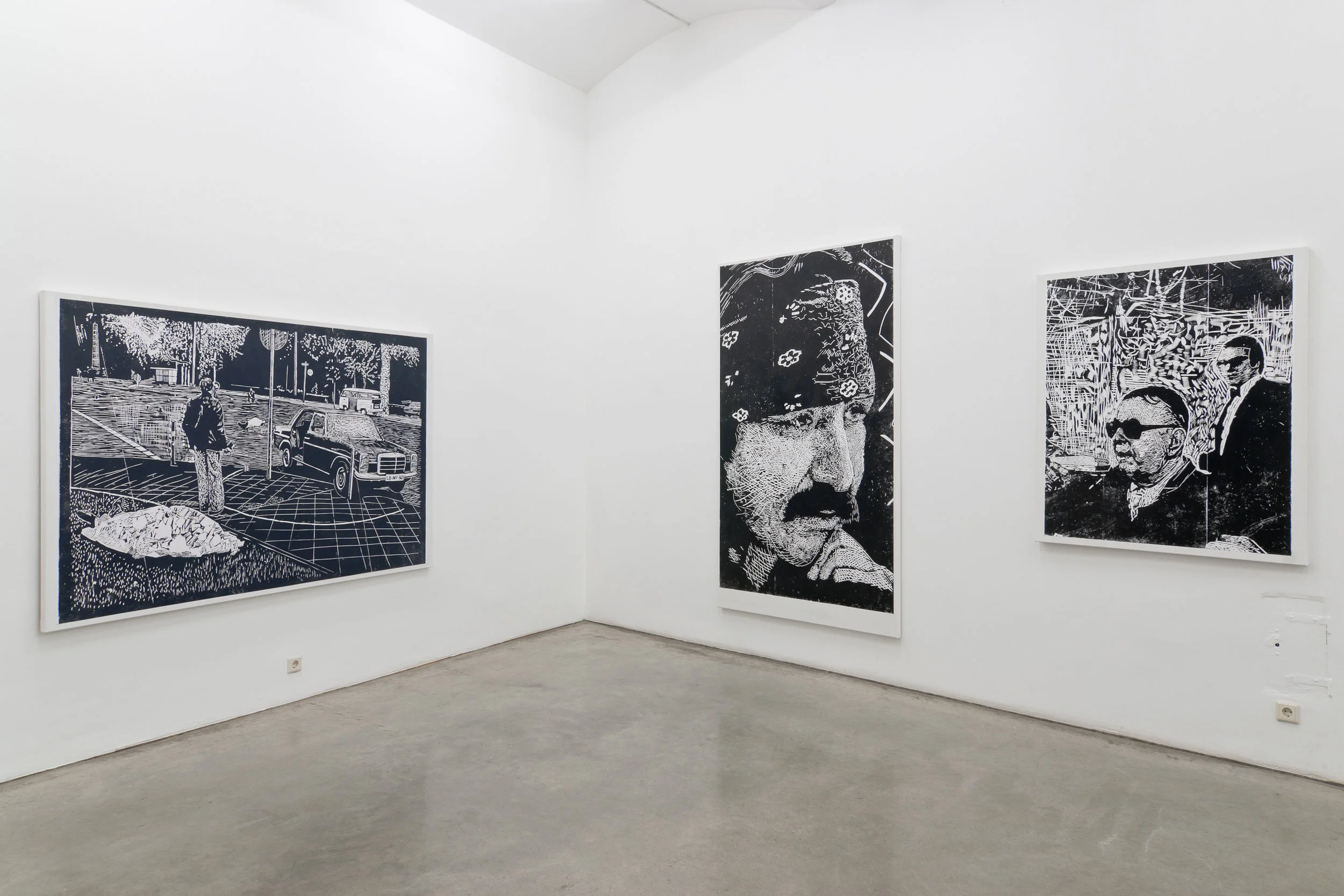 Exhibition View, Christine König Galerie, Thomas Kilpper | Jimmie Durham, curated by_Marius Babias, 2012, Photo: Christine König Galerie