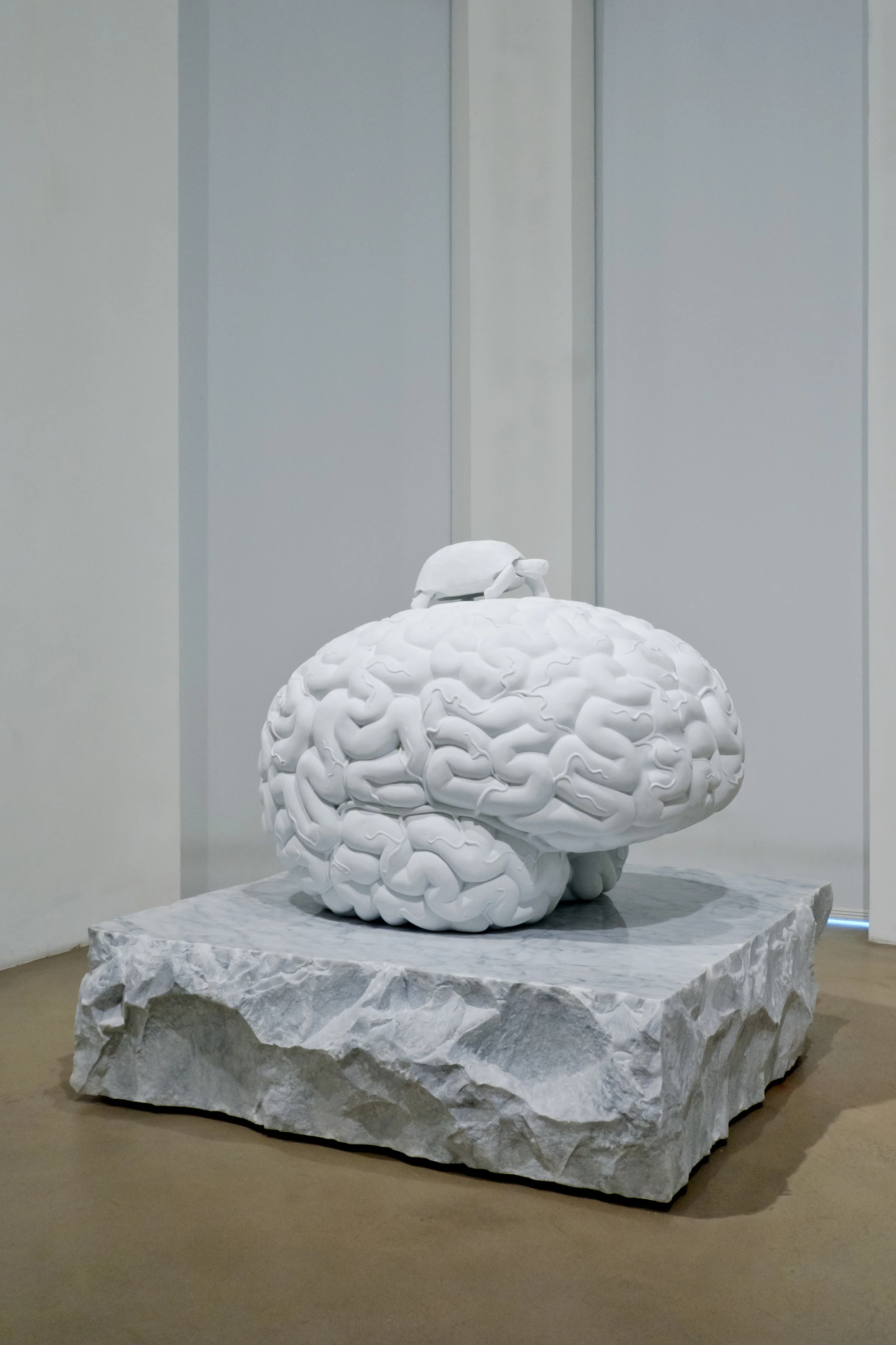 Exhibition View, Mario Mauroner Contemporary Art, Jan Fabres Welt, curated by_Lóránd Hegyi , 2012, Photo: Mario Mauroner Contemporary Art
