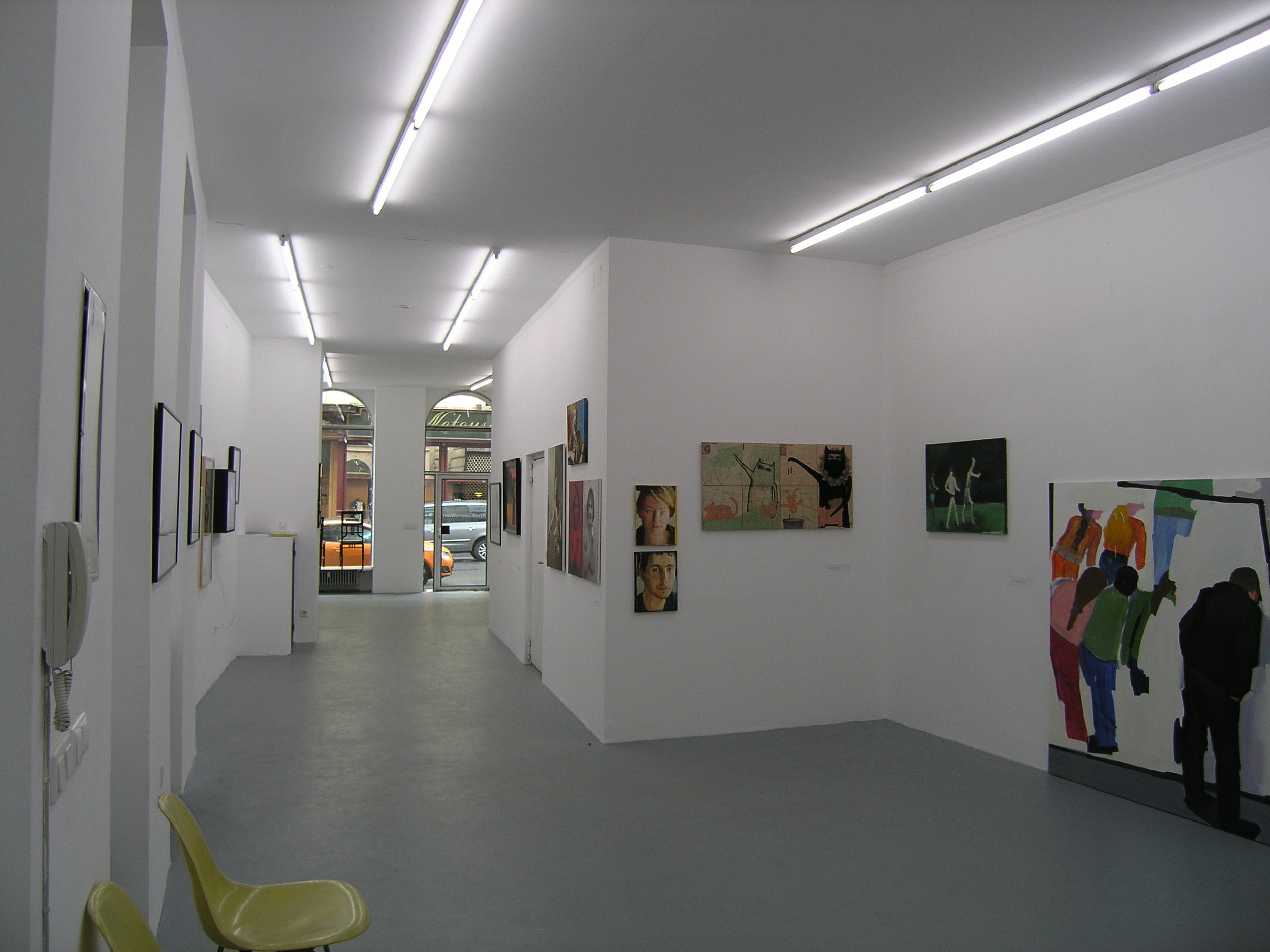 Exhibition View, Galerie Knoll, curated by_Liliana Popescu, 2011, Photo: Galerie Knoll