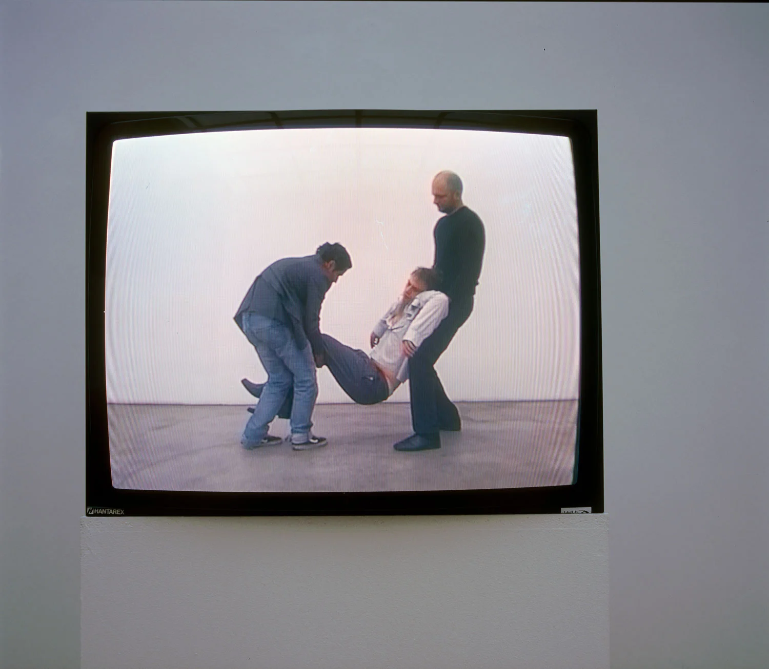 MARKO LULIĆ OHNE TITEL (KÖRPERSTUDIE 1), 2004 0:57 min Courtesy Gabriele Senn Galerie, Photo: Thomas Feuerstein