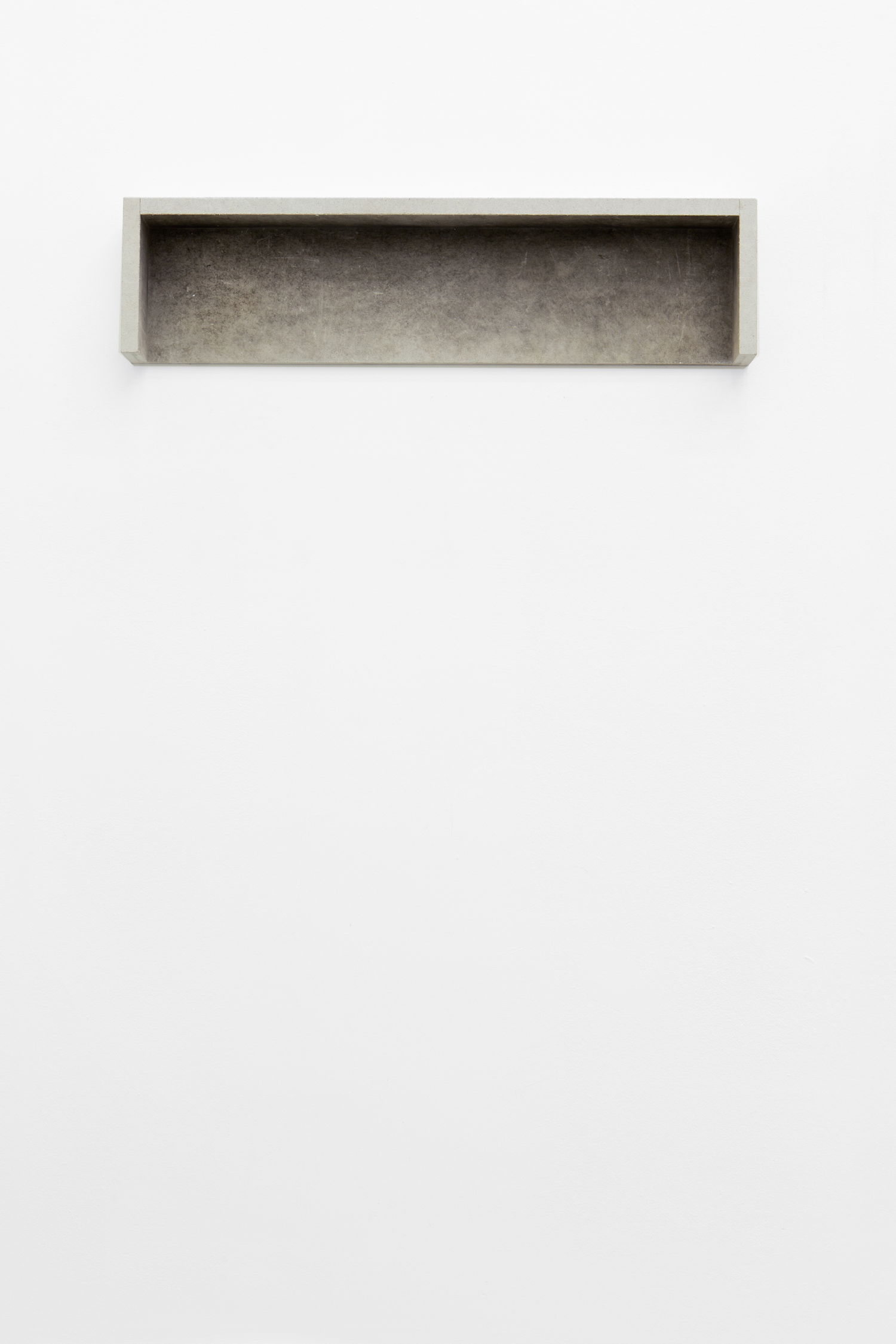 Untitled 2016 Anita Leisz Gypsum fibreboard, 26.5 x 110 x 11 cm Courtesy of the artist and Meyer Kainer, Vienna Photo: Tina Herzl
