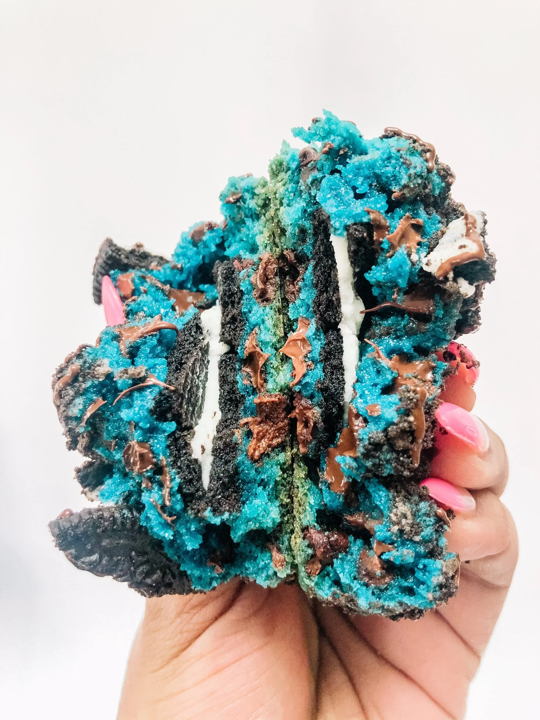 37E4C0EB-48D9-4B29-AFED-27ADC268F8C3