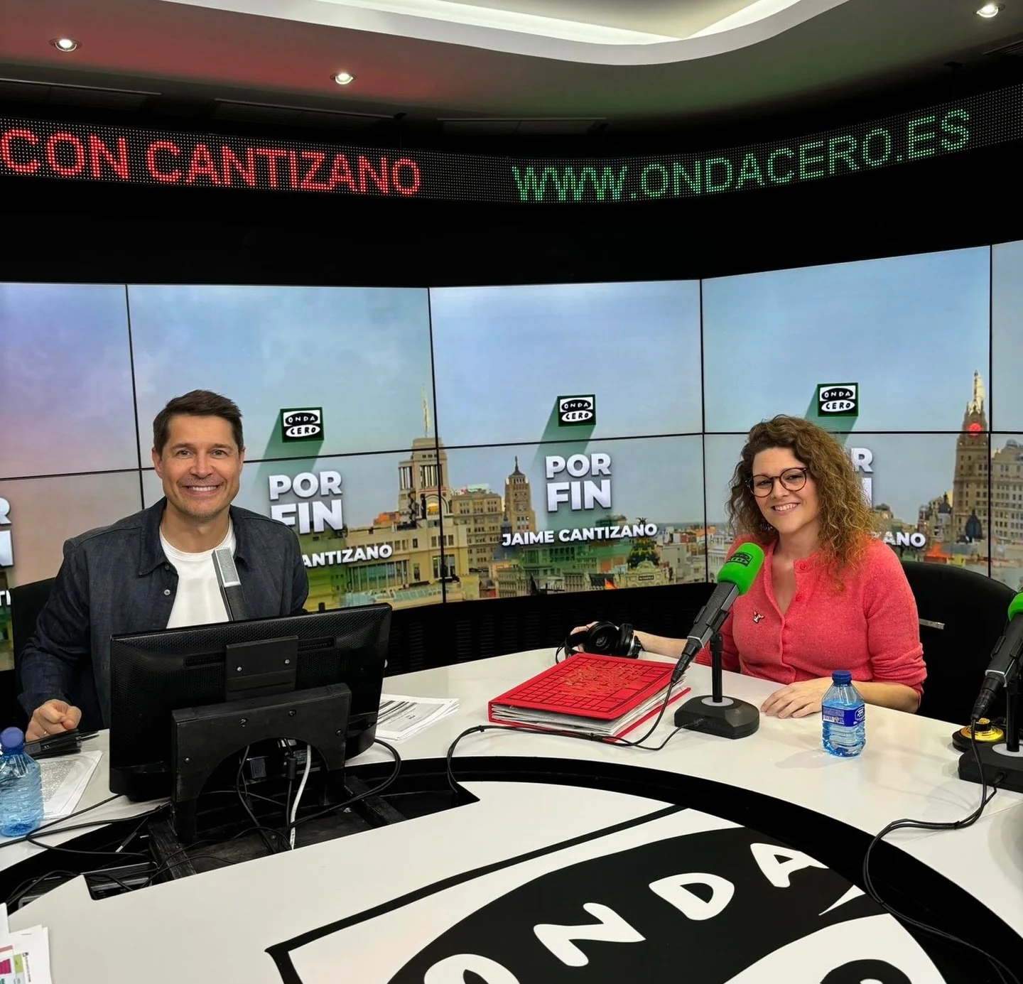 Compartir con el mundo los oficios casi olvidados es la mejor forma de mantenerlos vivos. 
Gracias, @jaimecantizano y Alejandra Carril, por la preciosa entrevista de ayer llena de curiosidad y cari&ntilde;o.

La puedes escuchar completa en el enlace 