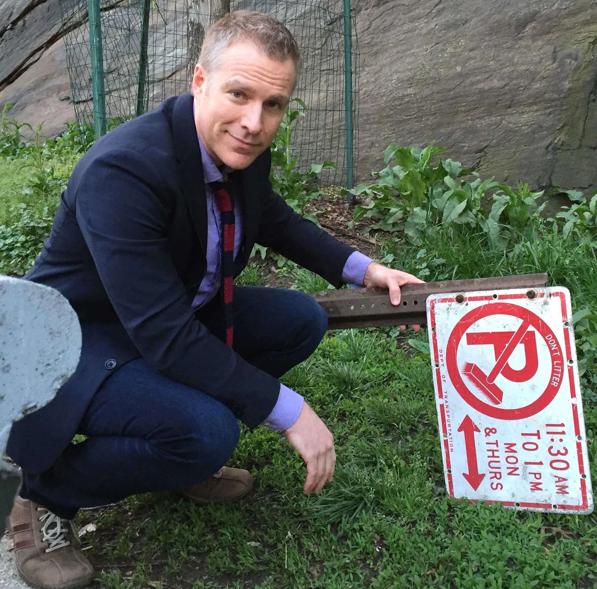 Serious_Sign (Web).jpg