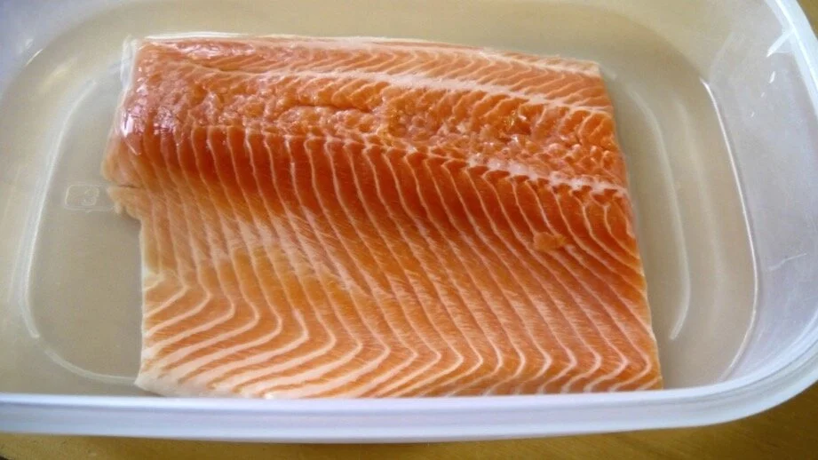 Marianne's salmon soaking