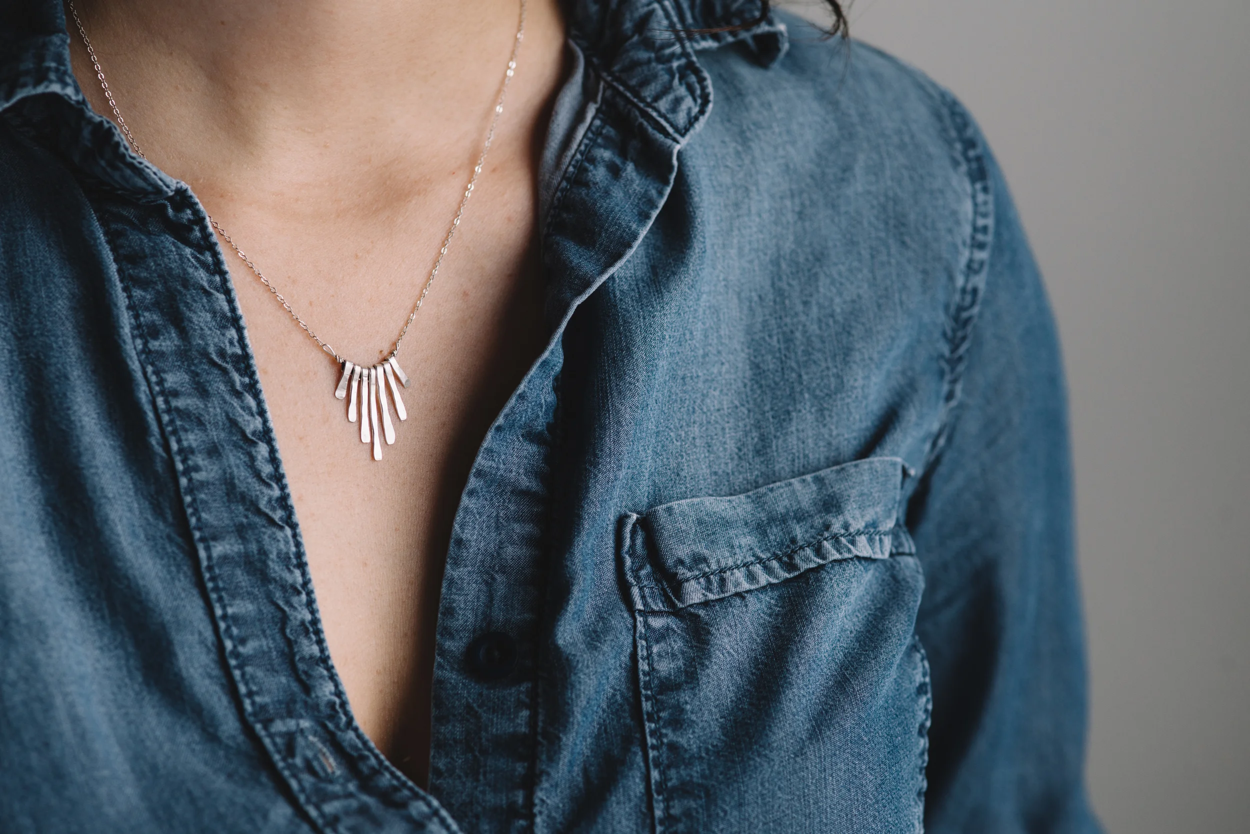silver fringe necklace