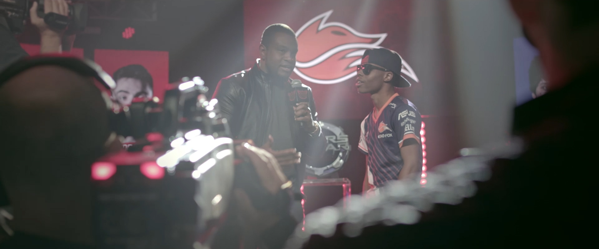 Esports Final 2017.00_00_29_10.Still018.jpg